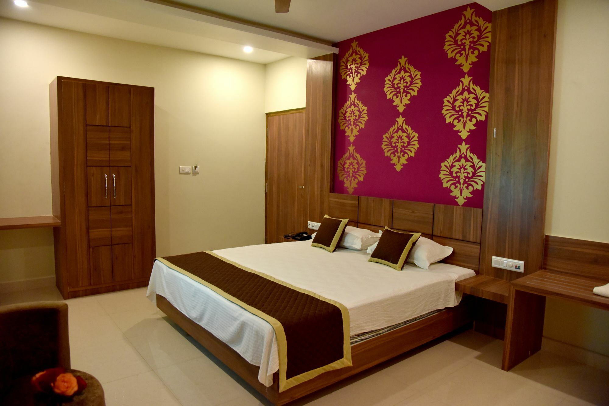 Triveni Residency Hotel Jaipur