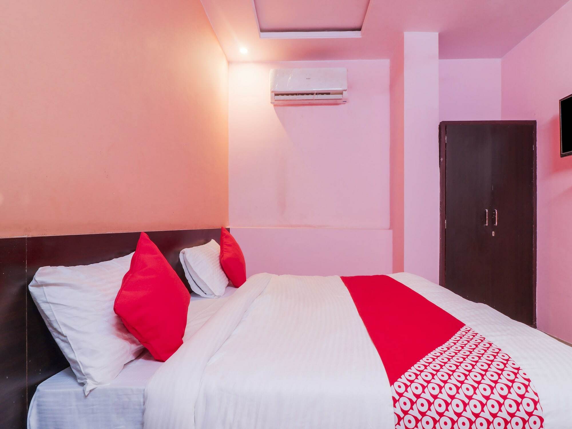 O Shivam Palace Hotel