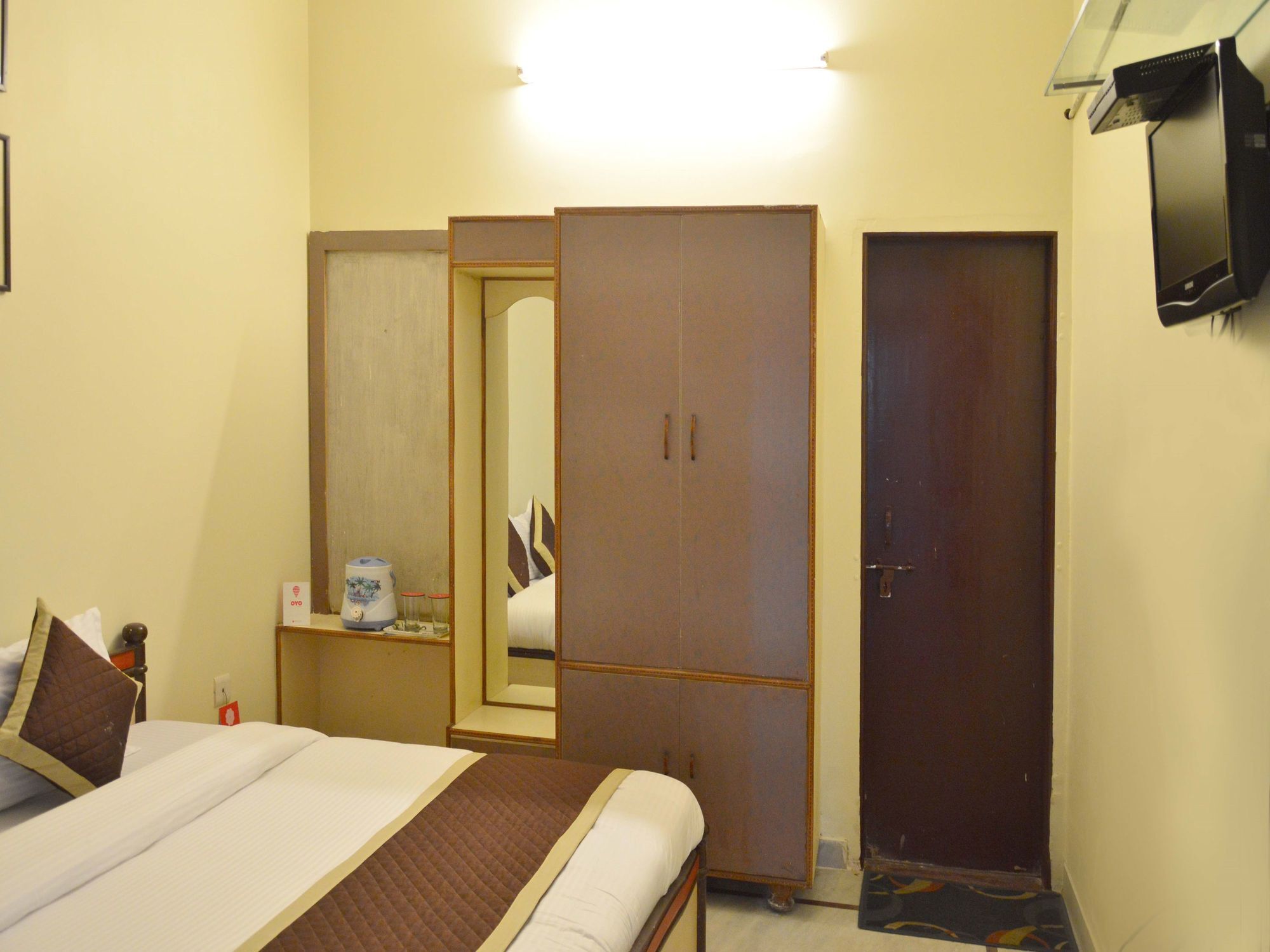 Hotel Collection O 7238 Mansarovar Palace