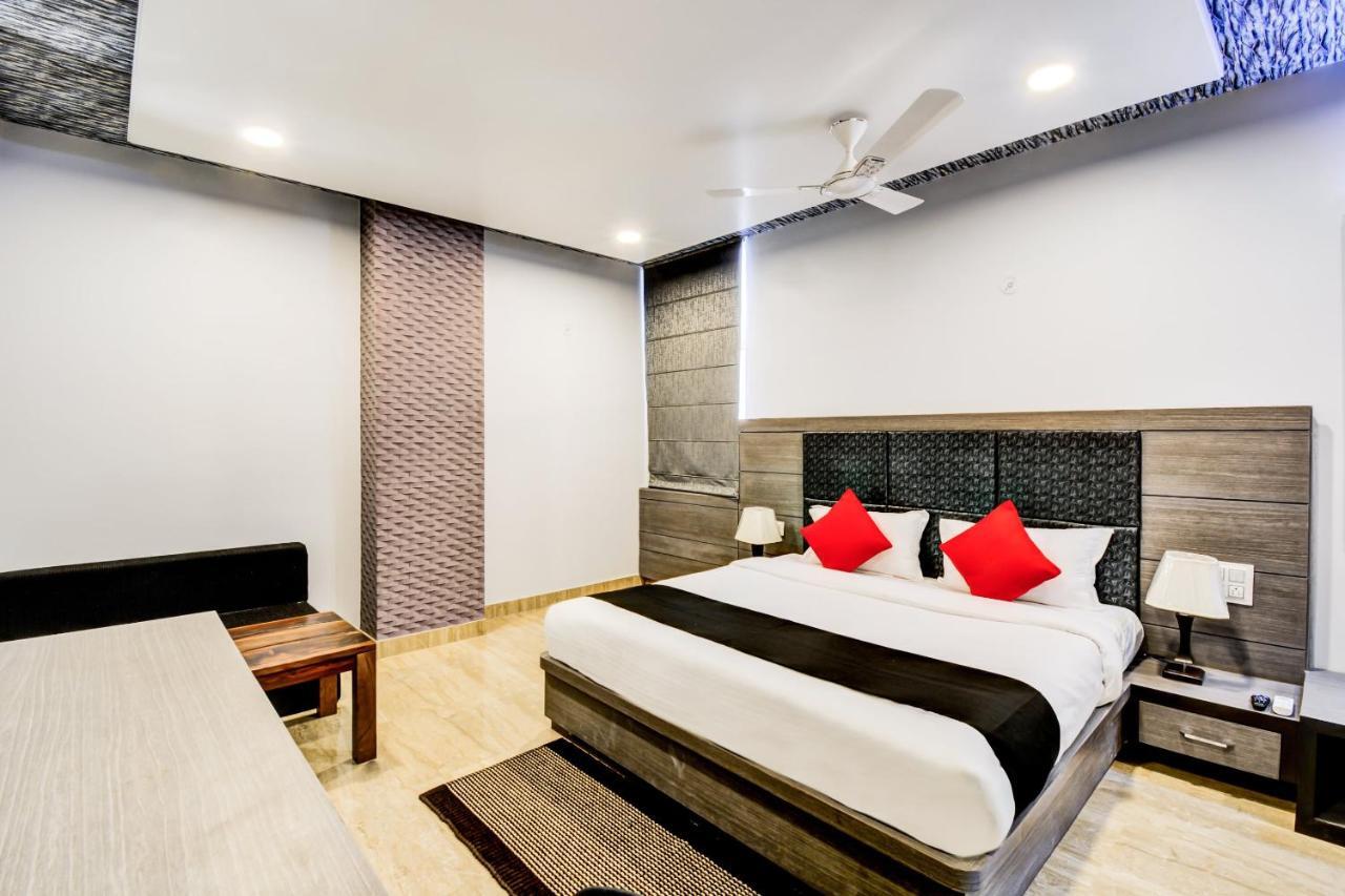 Grand Anshul Hotel
