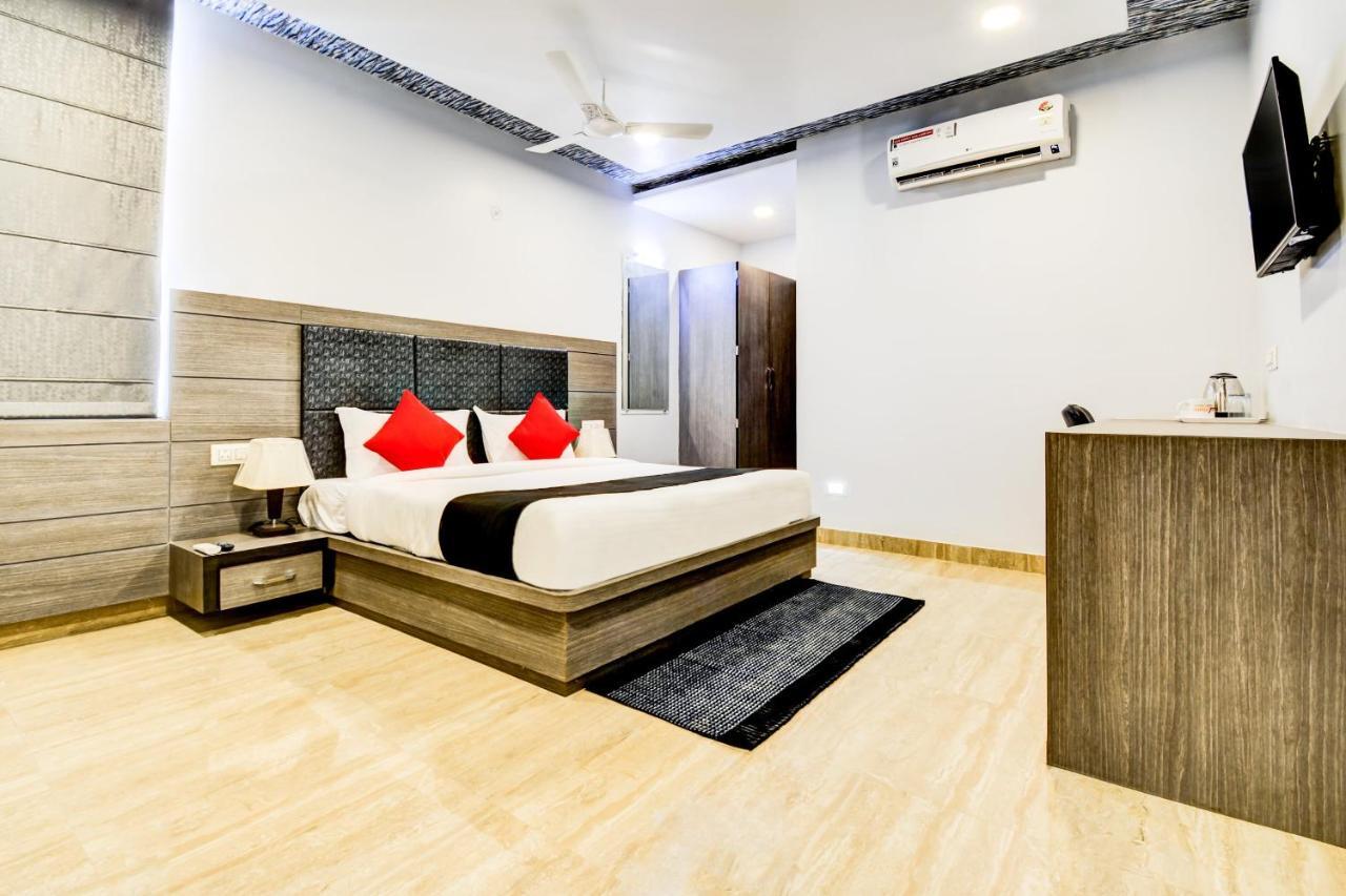 Hotel Grand Anshul 3*