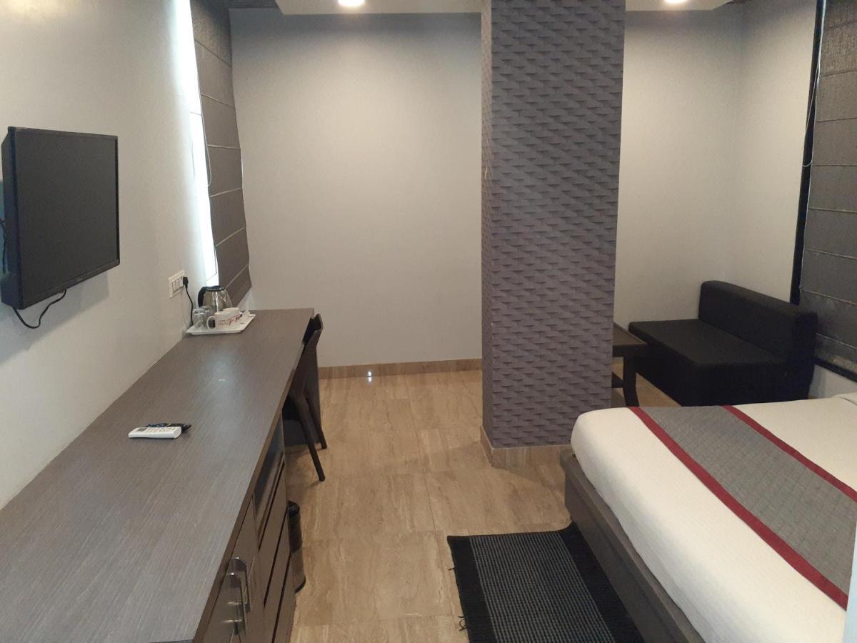 Grand Anshul Hotel