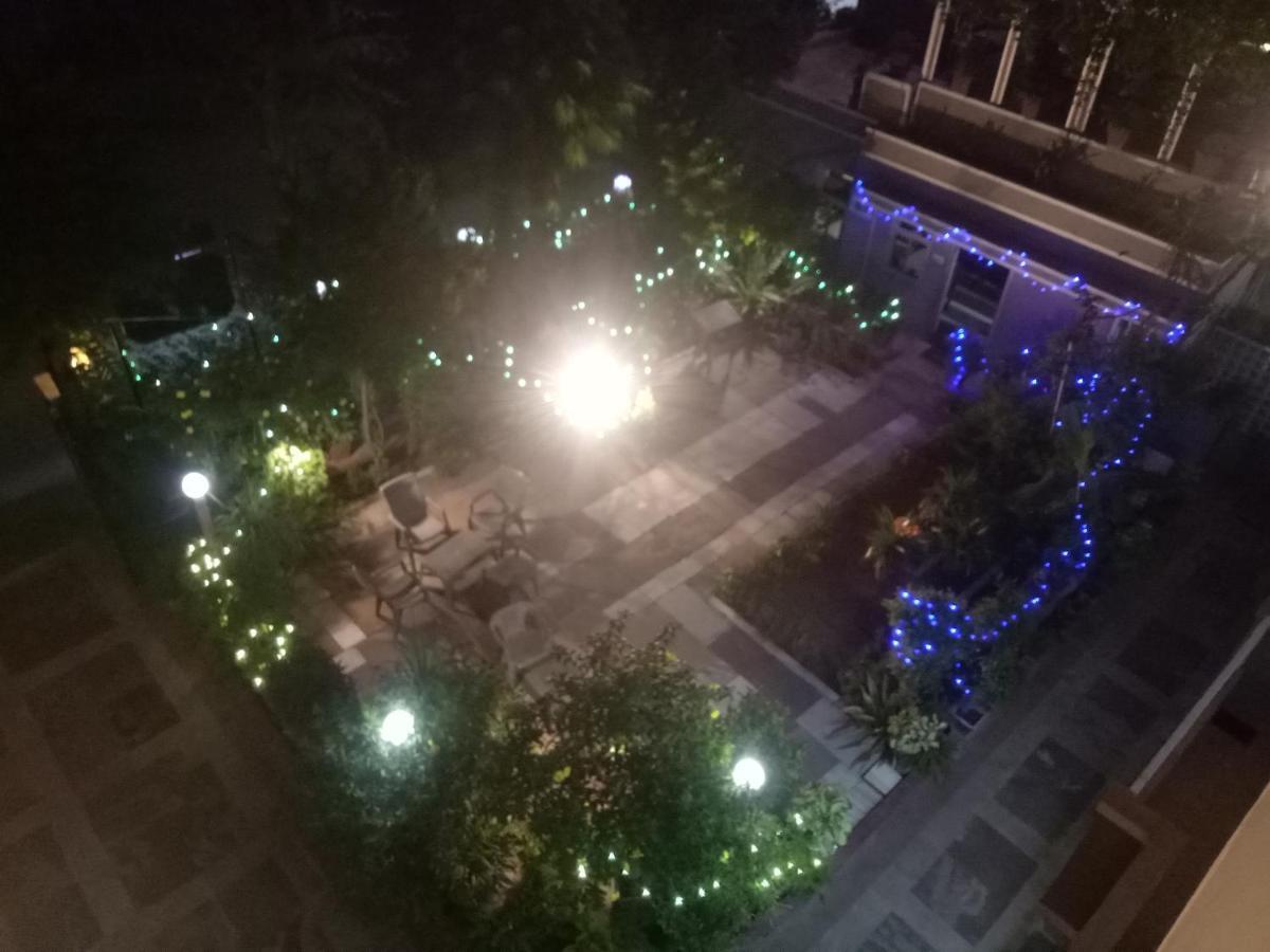 Rajdhani Hotel