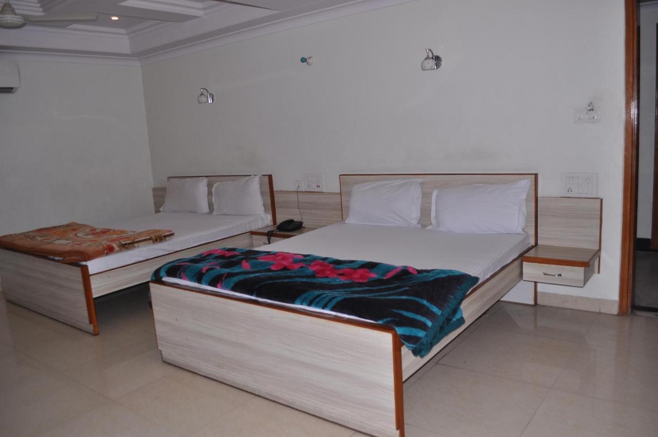 Hotel Simla