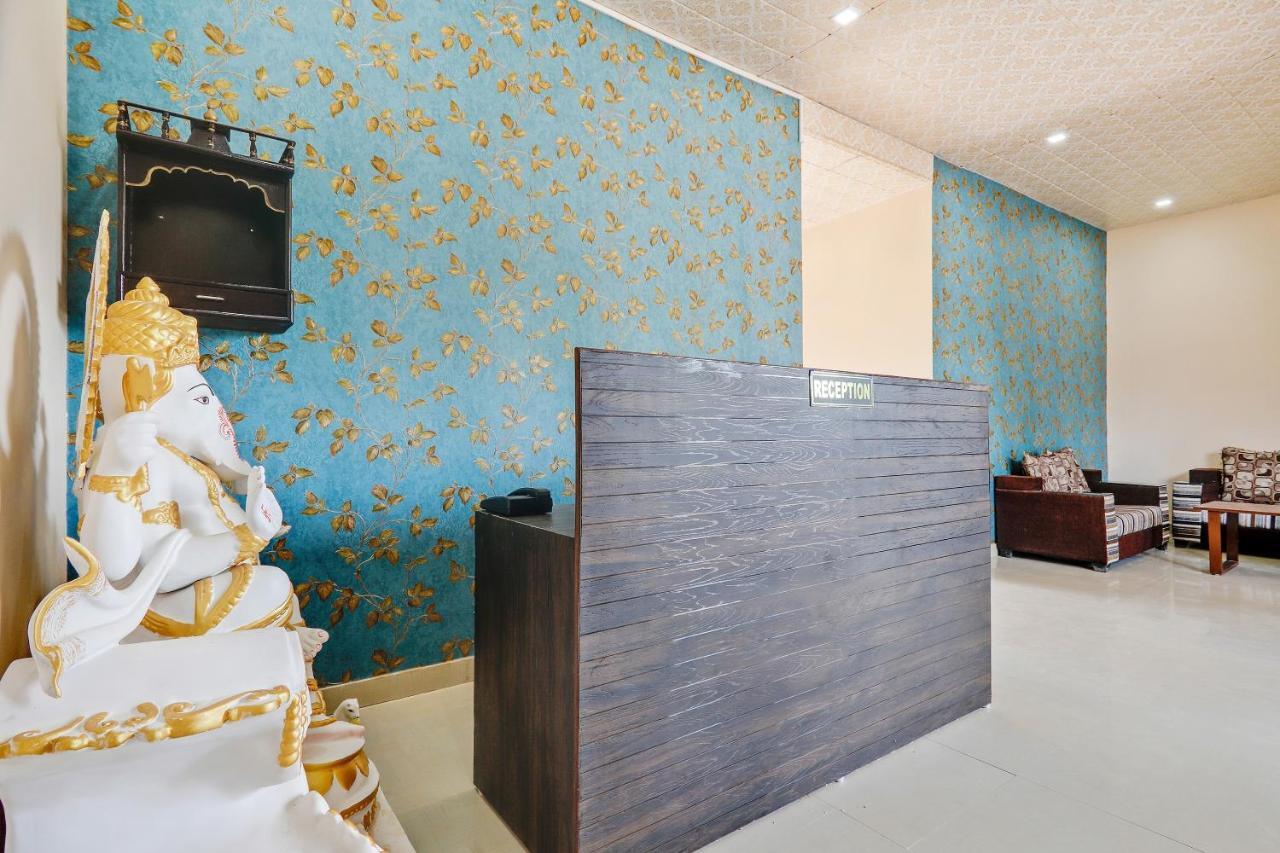 Oyo 47287 Eden Garden Hotel