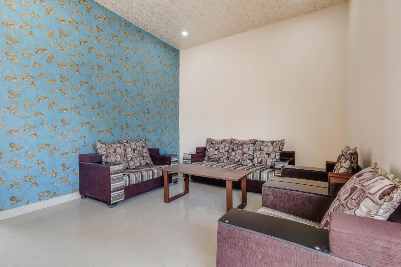 Oyo 47287 Eden Garden 3* Jaipur