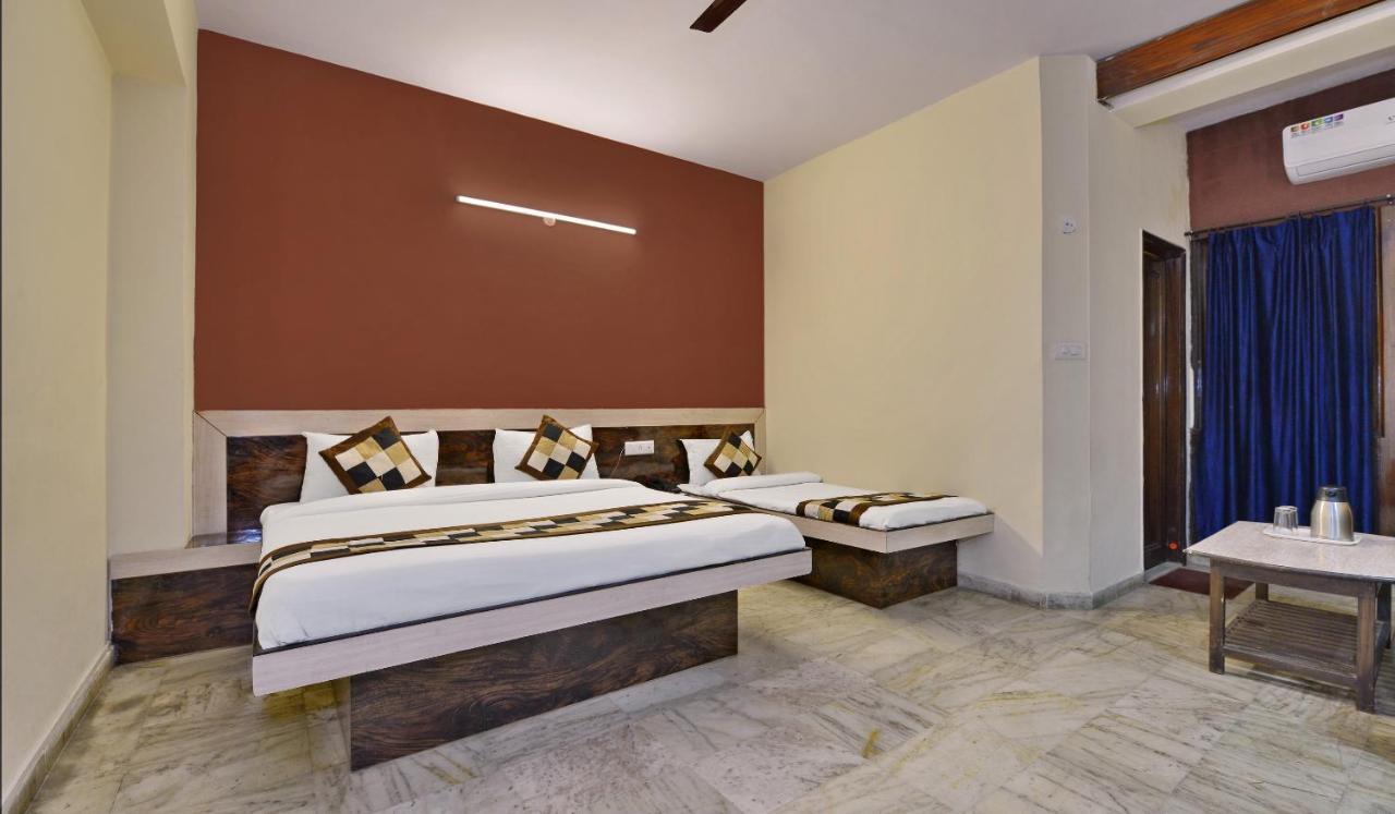 Anokhi Palace Hotel