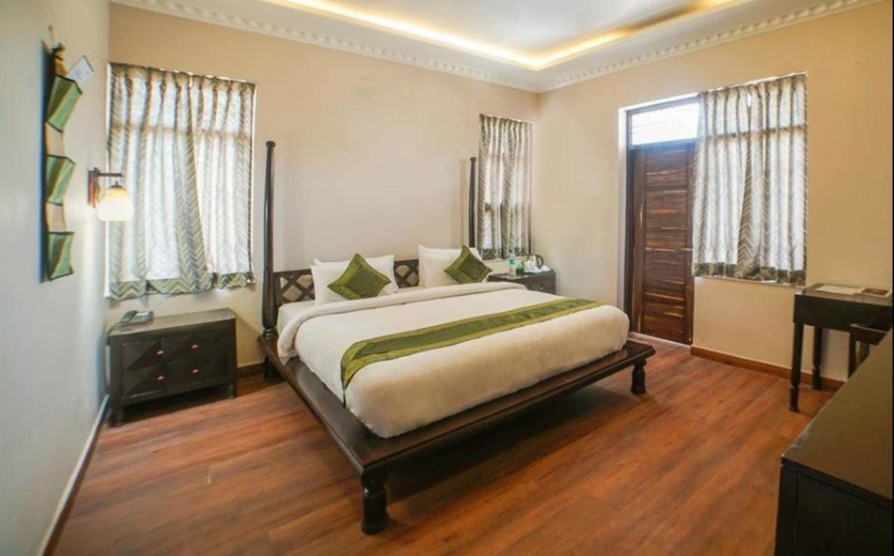 R41-a Boutique 3*