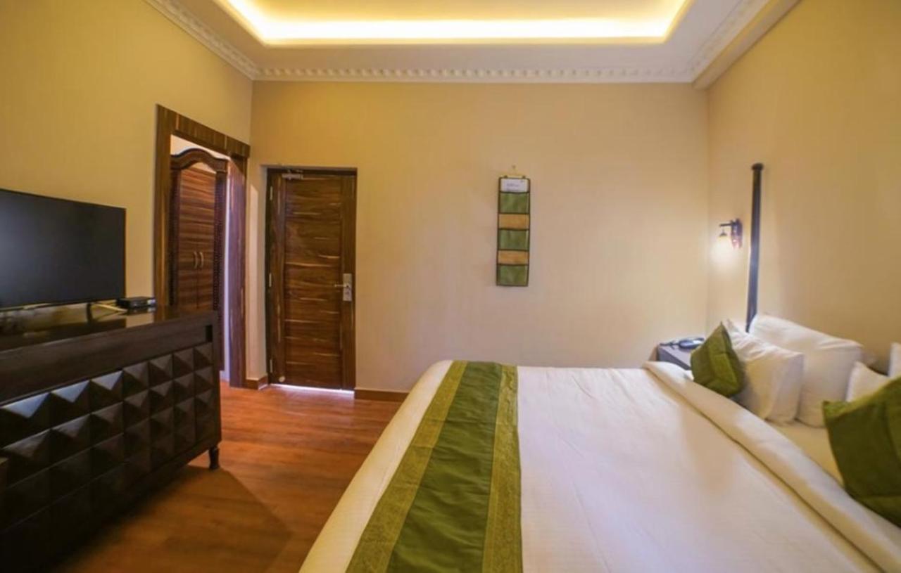R41-a Boutique 3*