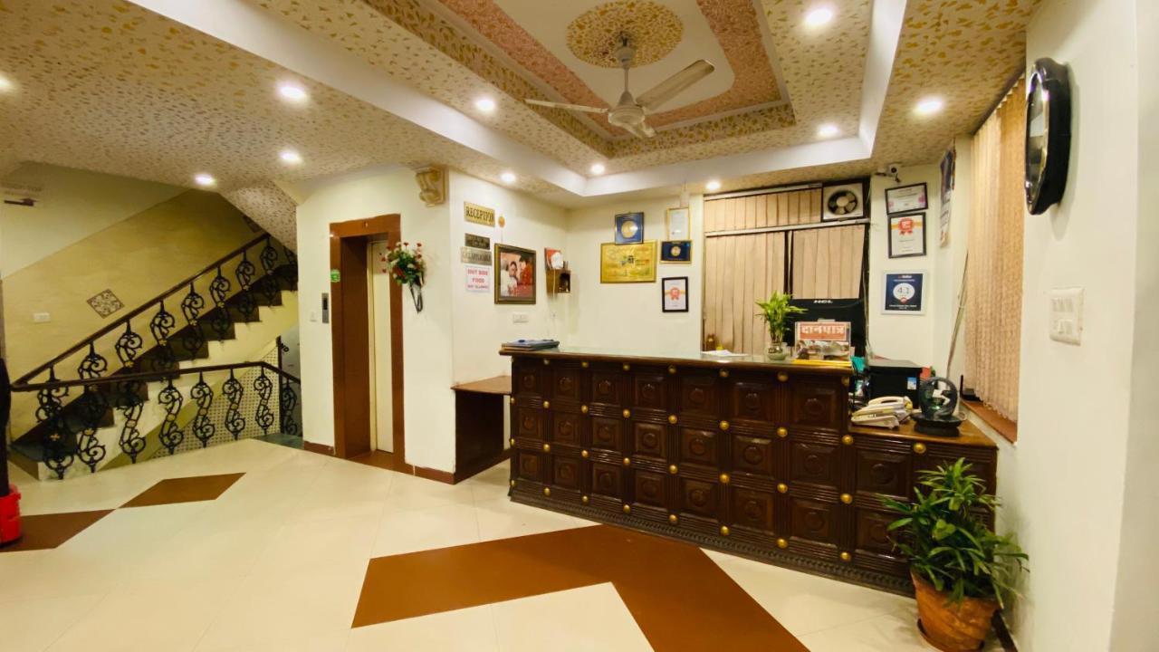 Classic Near Train Station Hotel Jaipur