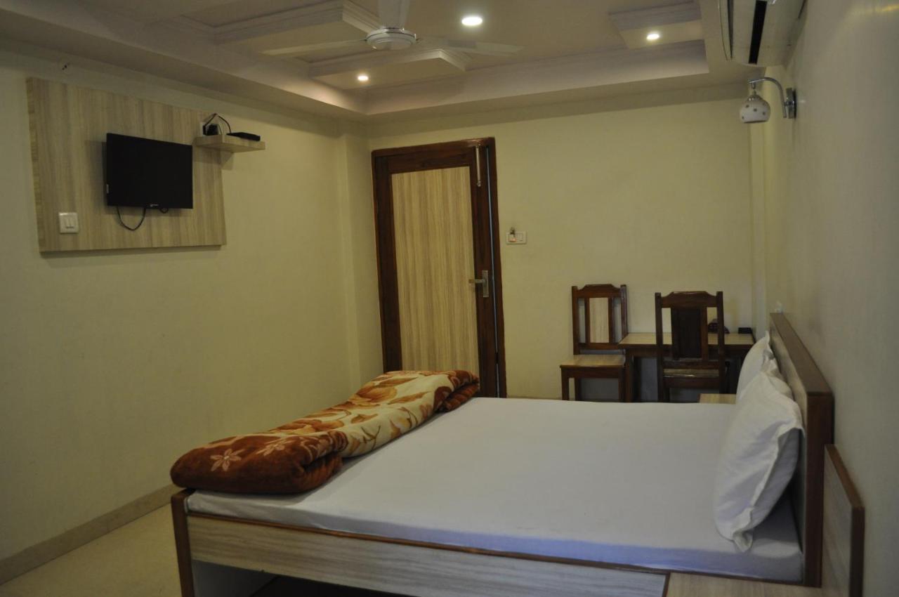 Simla Hotel