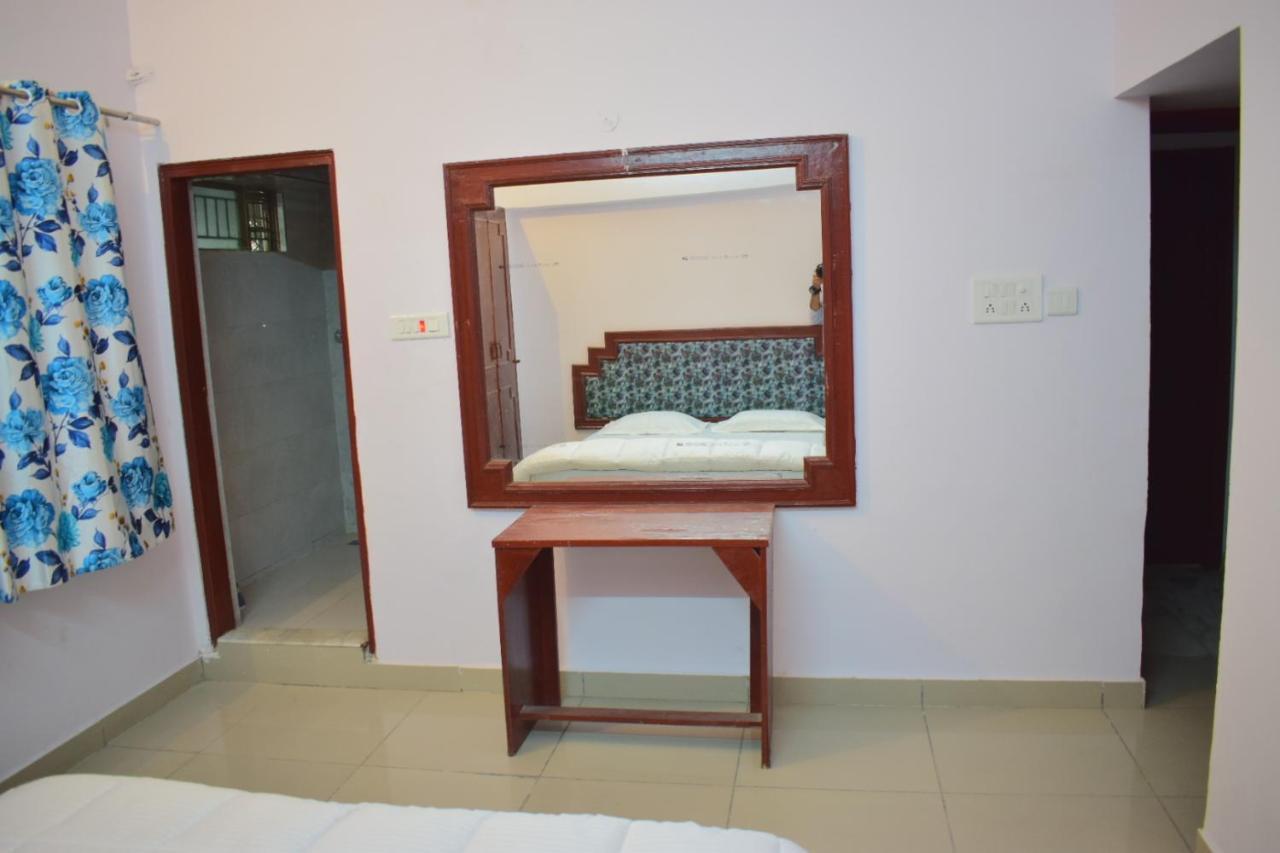Backpackers * Jaipur