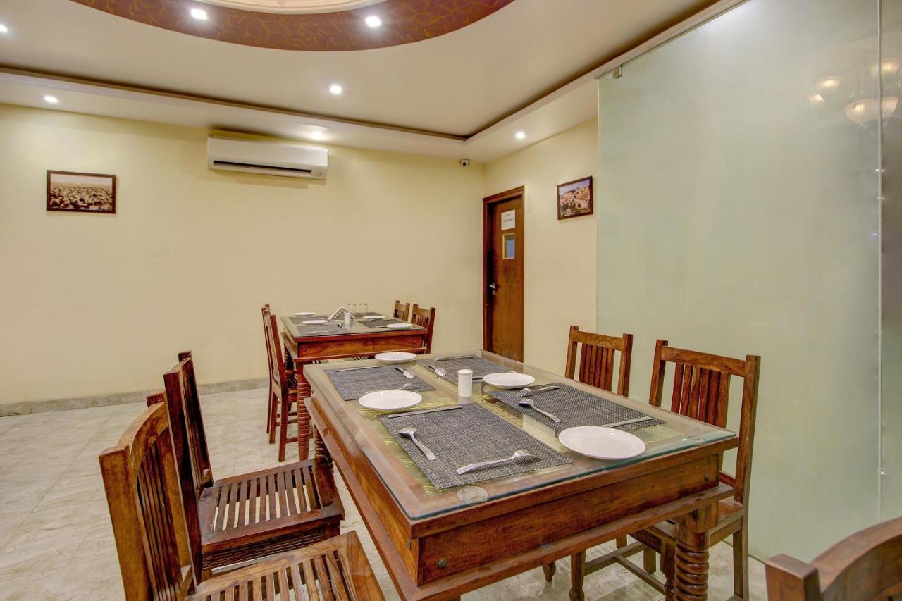 Capital O 11744 Heritage Heights Hotel Jaipur