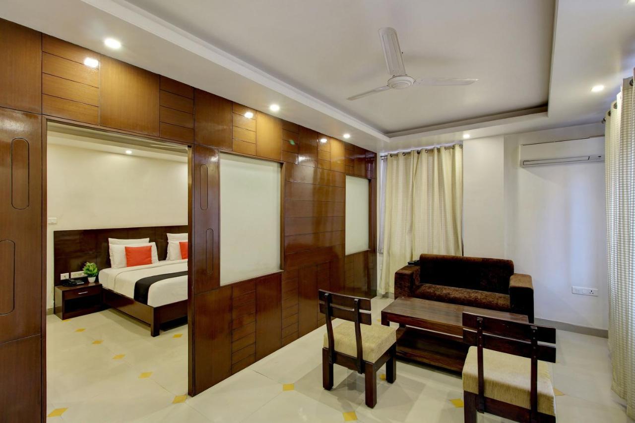Capital O 11744 Heritage Heights Hotel 3*
