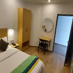 Hotel Chetram