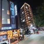 Hotel Reeve Inn