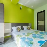 Chandramouli Hotel