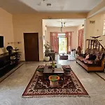 Kaushik House - Luxury Garden Homestay Near Vaishali Nagar