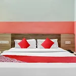 Hotel O Rajwada Inn