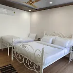 Hotel Golden Heritage Deluxe
