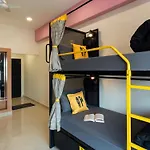 The Hosteller Jaipur, Mi Road