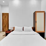 Collection O Gatsby Hotel