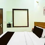 Super Townhouse Jln Marg Formerly Ritz Residency