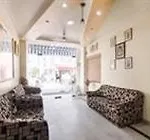 Oyo Rooms Mansarovar Metro Station