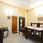 Hotel Mahal Khandela