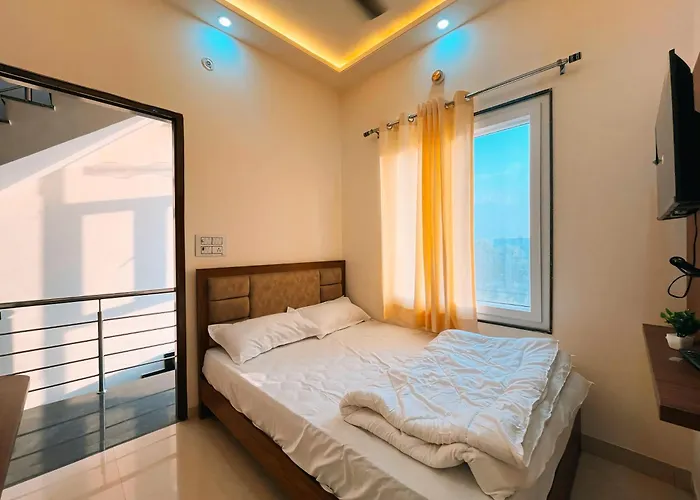 Hotel Pooja Jaipur