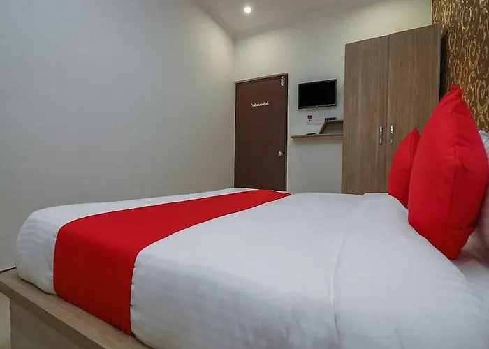 Hotel O Palm Town