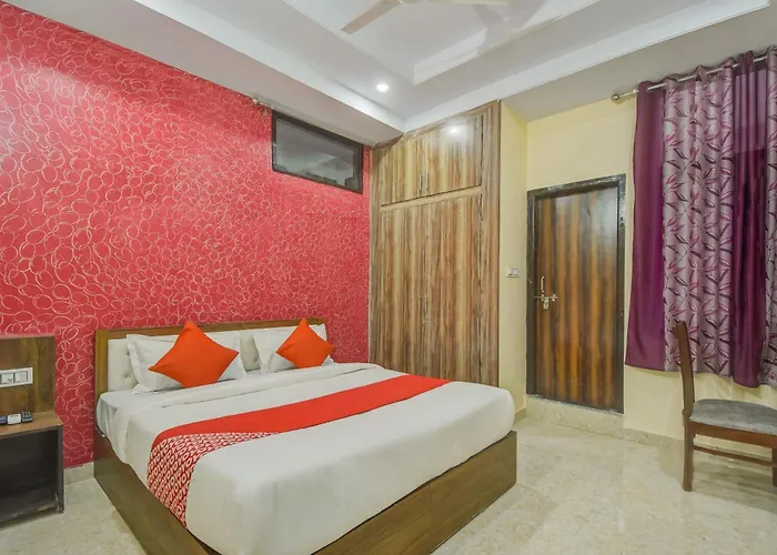 Hotel O Royal Blue