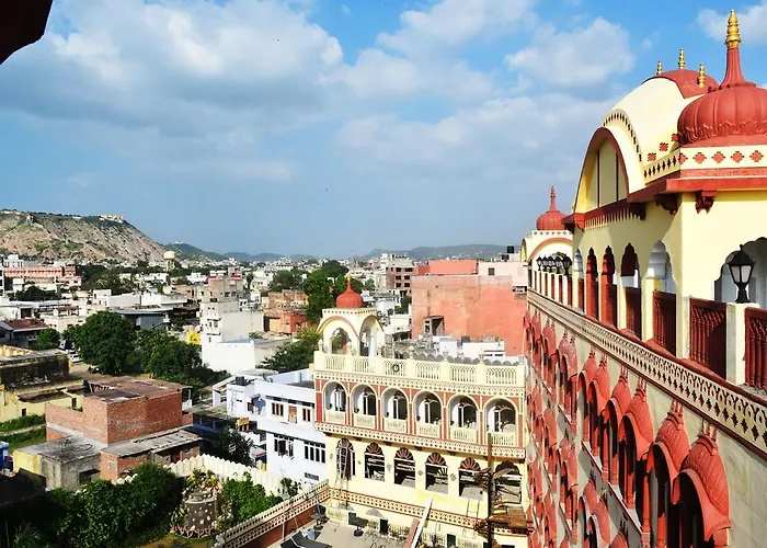 Hotel Fort Chandragupt Jaipur