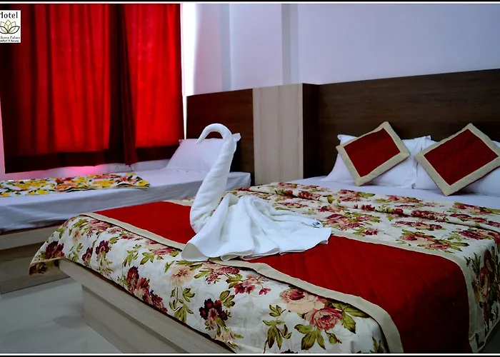 Hotel Thikana Palace