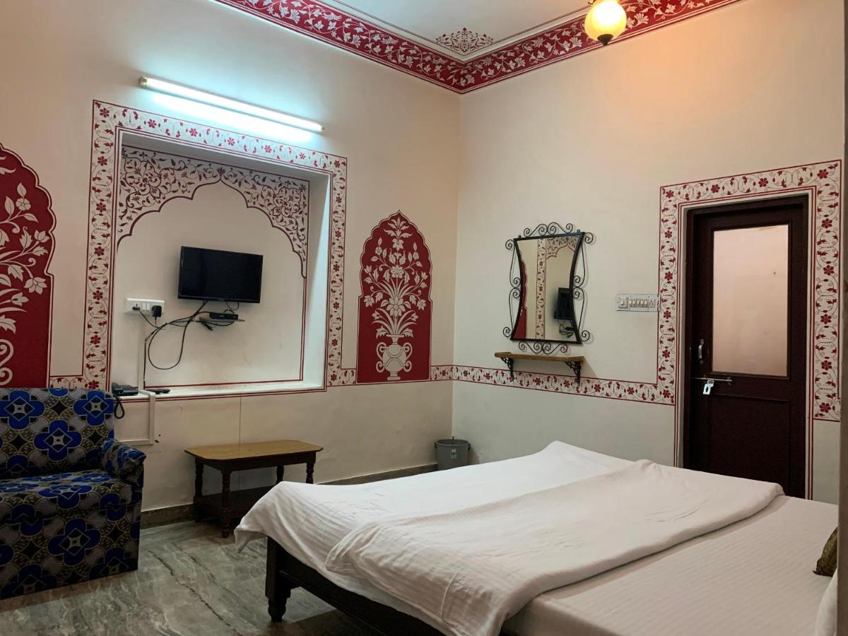 Vinayak Guest house Jaipur
