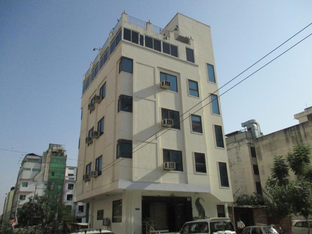 Silver Plaza Hotel