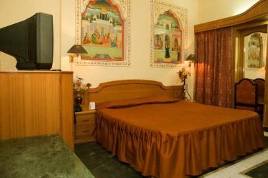 Hotel Chandragupt
