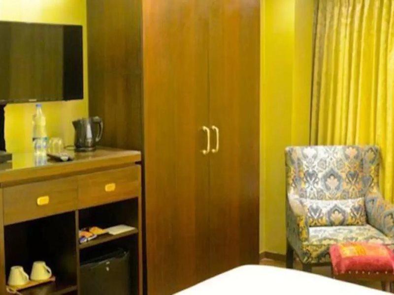 Hotel Golden Oak