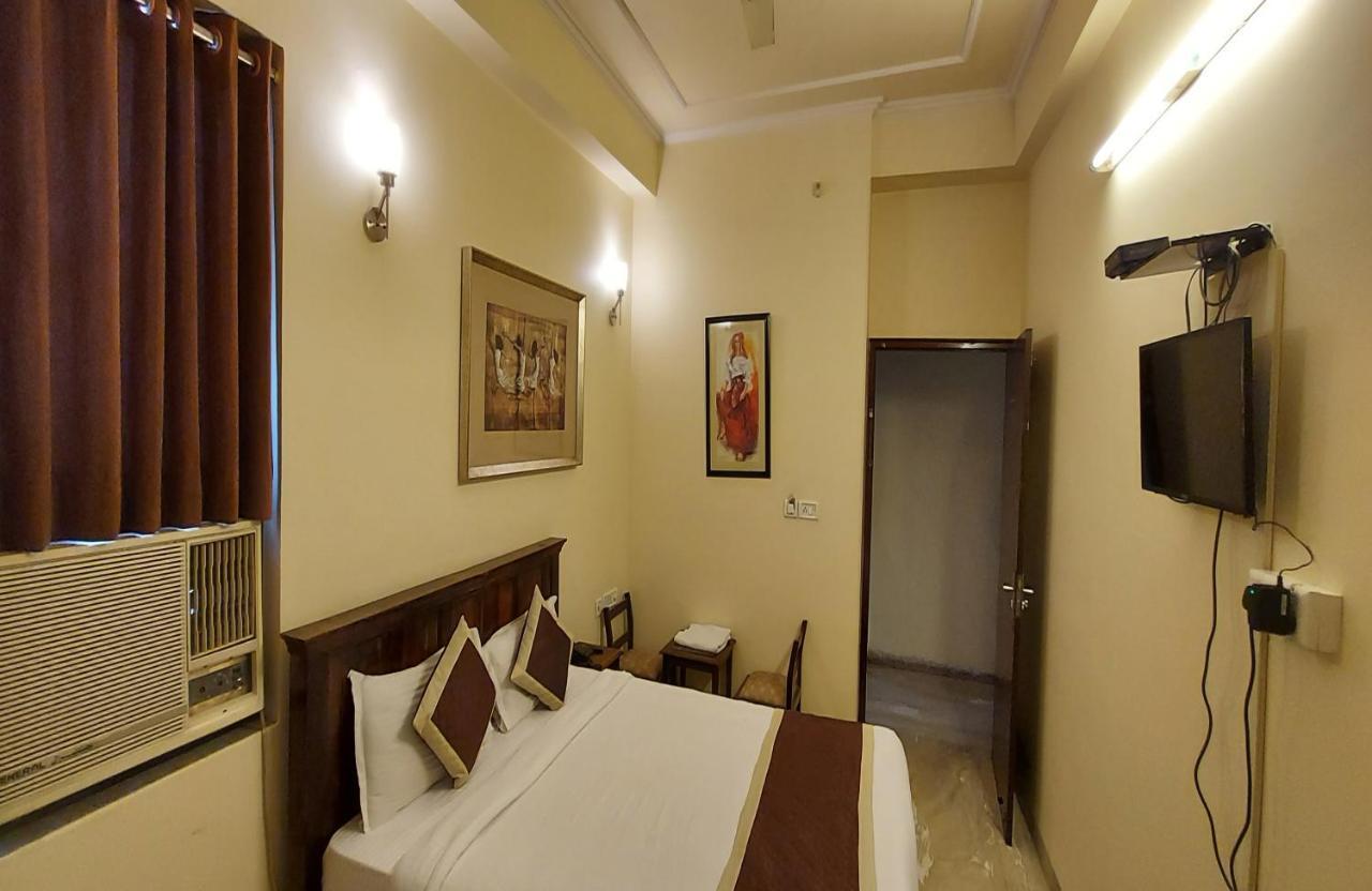 Silver Plaza 3*