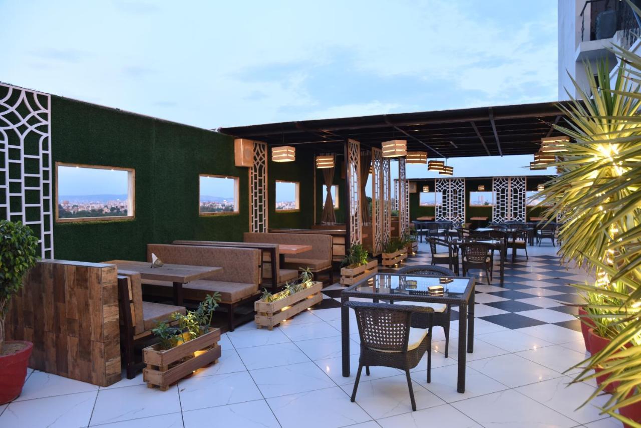 Hotel Shyam Paradise 3*