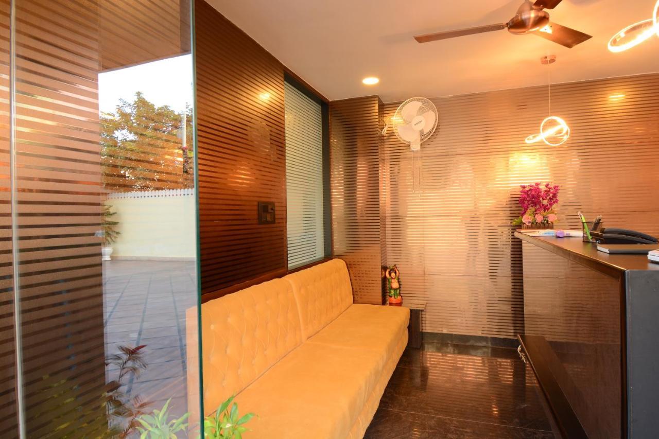 Grand Lotus 3* Jaipur