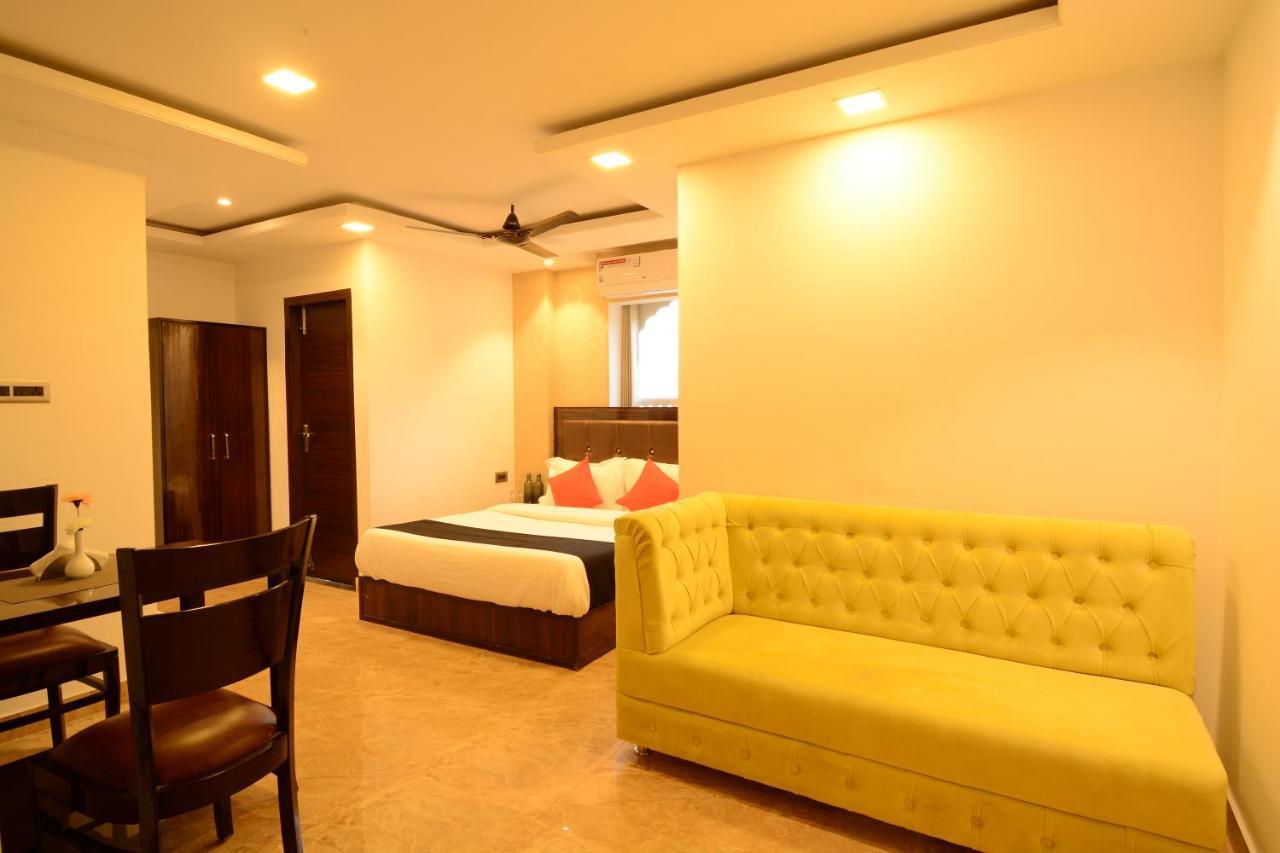 Hotel Grand Lotus 3*
