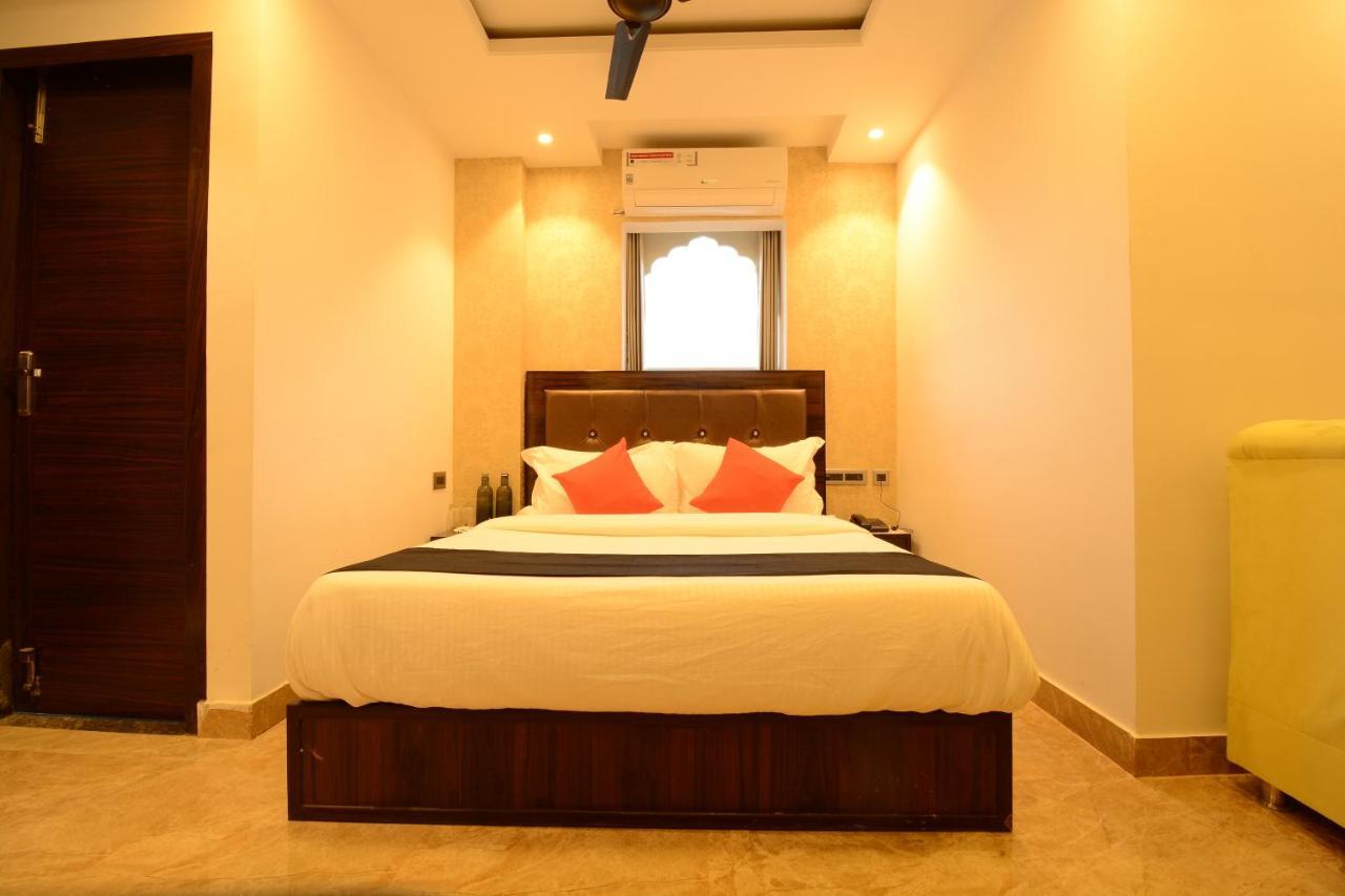 Hotel Grand Lotus