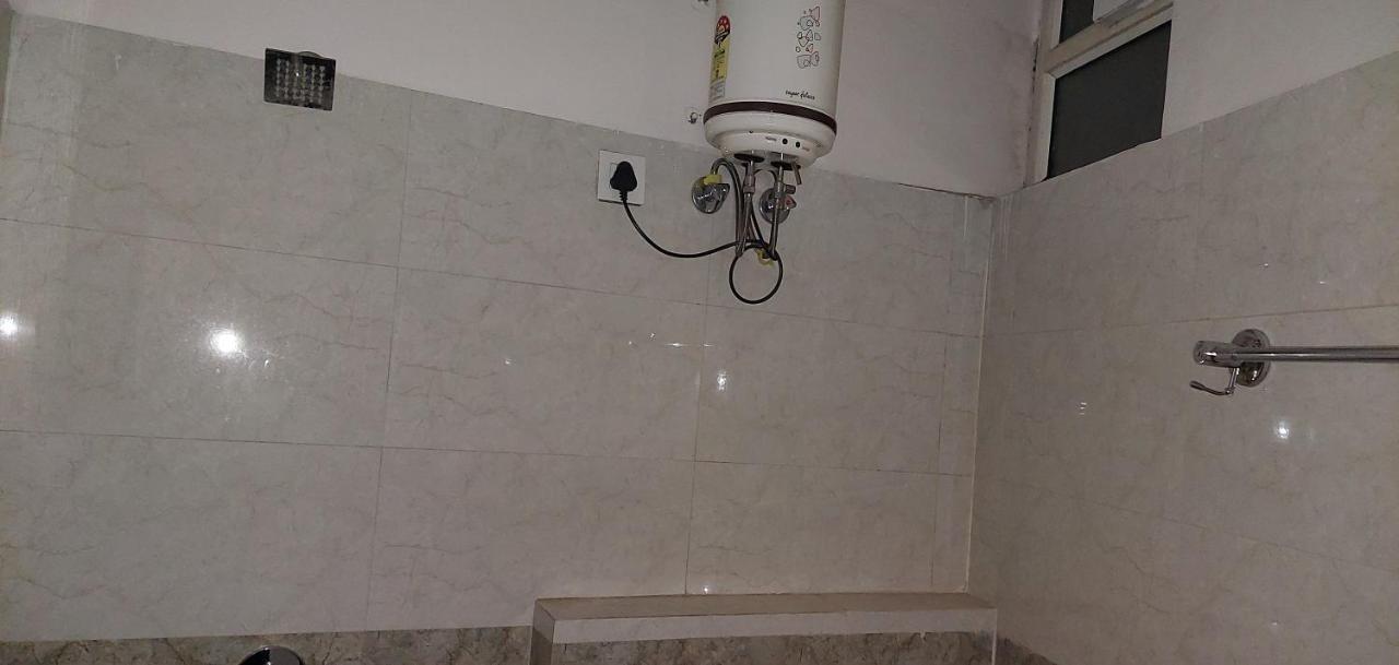 Reeve Hotel 3*