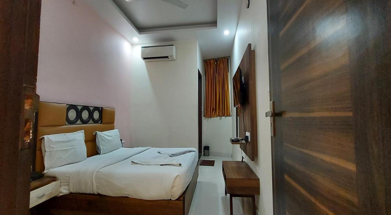 Reeve Hotel