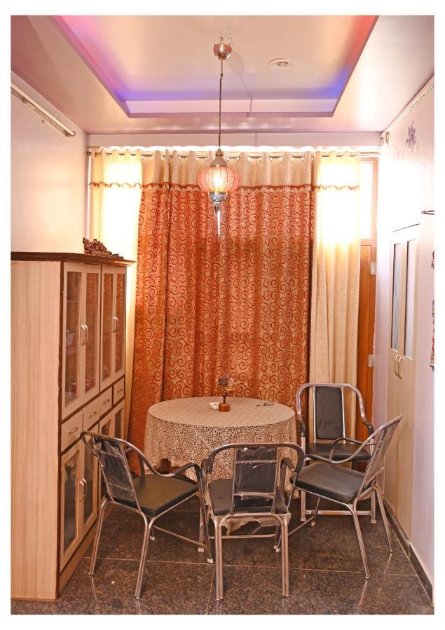 Sohanas Homestays- 2 Bhk Luxury Near International Airport Apartment *
