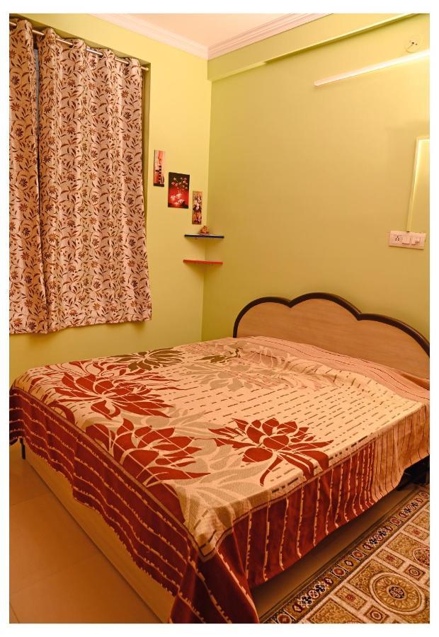Sohanas Homestays- 2 Bhk Luxury Near International Airport Apartment *