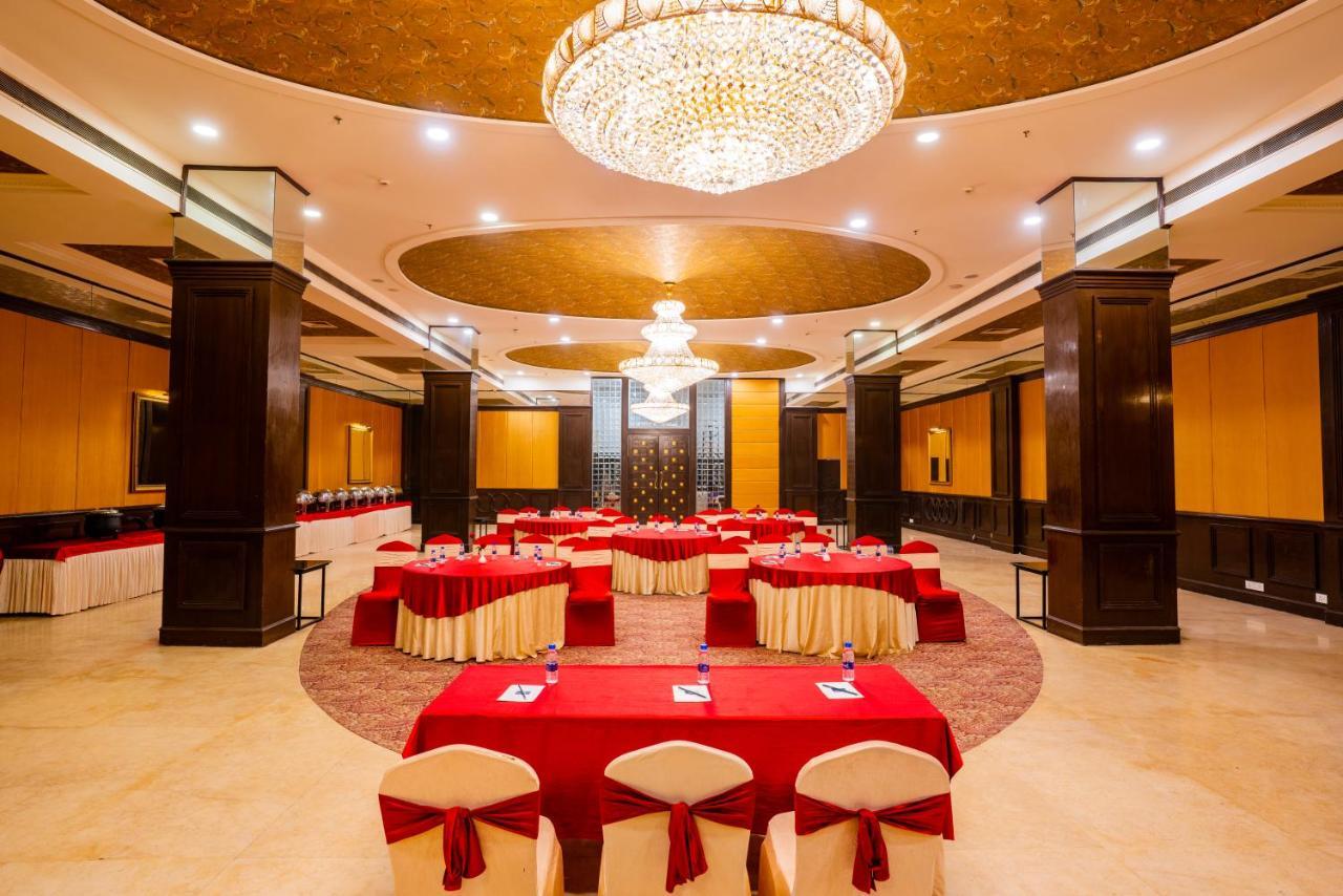 Regenta Jaipur, Adarsh Nagar Hotel 3*