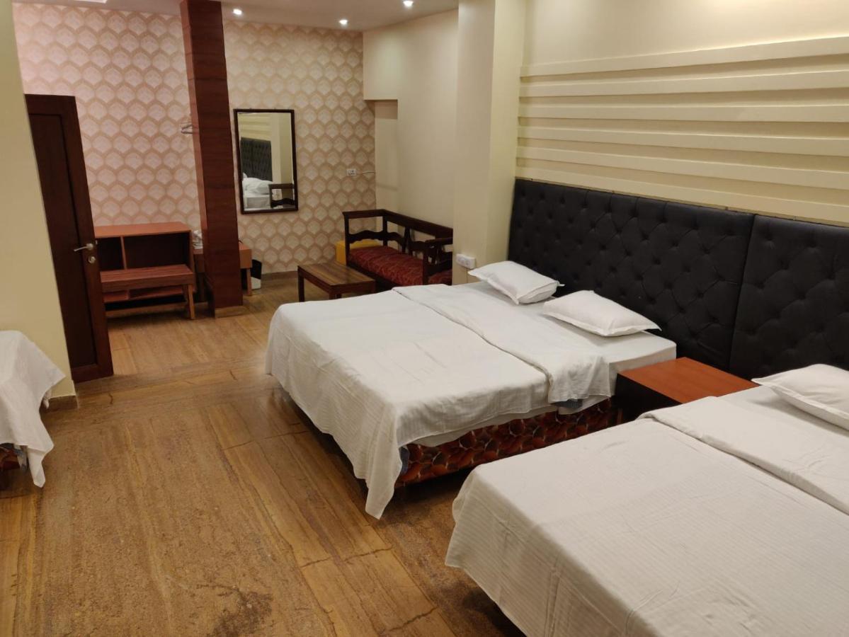 H R Palace Jaipur