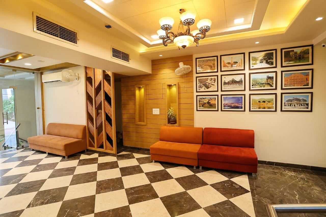 Royal Gm Plaza 3*